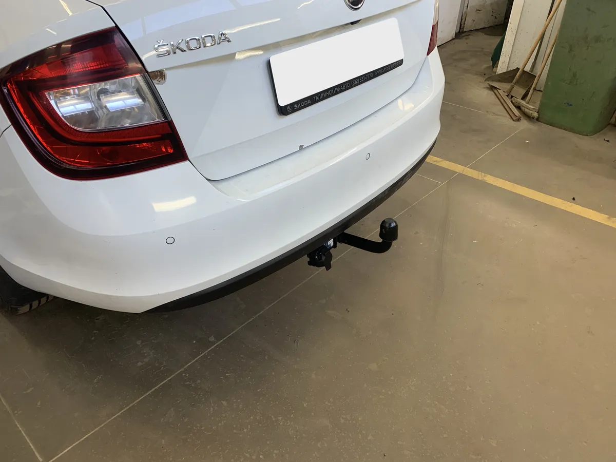 Фаркоп Berg для Skoda Rapid 2014-2020 F.5112.001 в Набережные Челны
