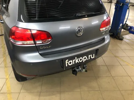 Фаркоп Galia для Volkswagen Golf 2008-2013 A038C в Набережные Челны