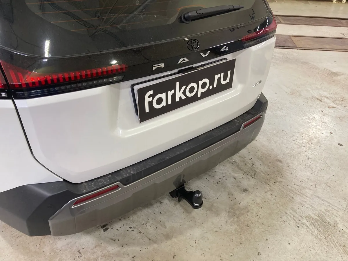 Фаркоп Berg для Toyota RAV4 2025- F.5717.002 в Набережные Челны