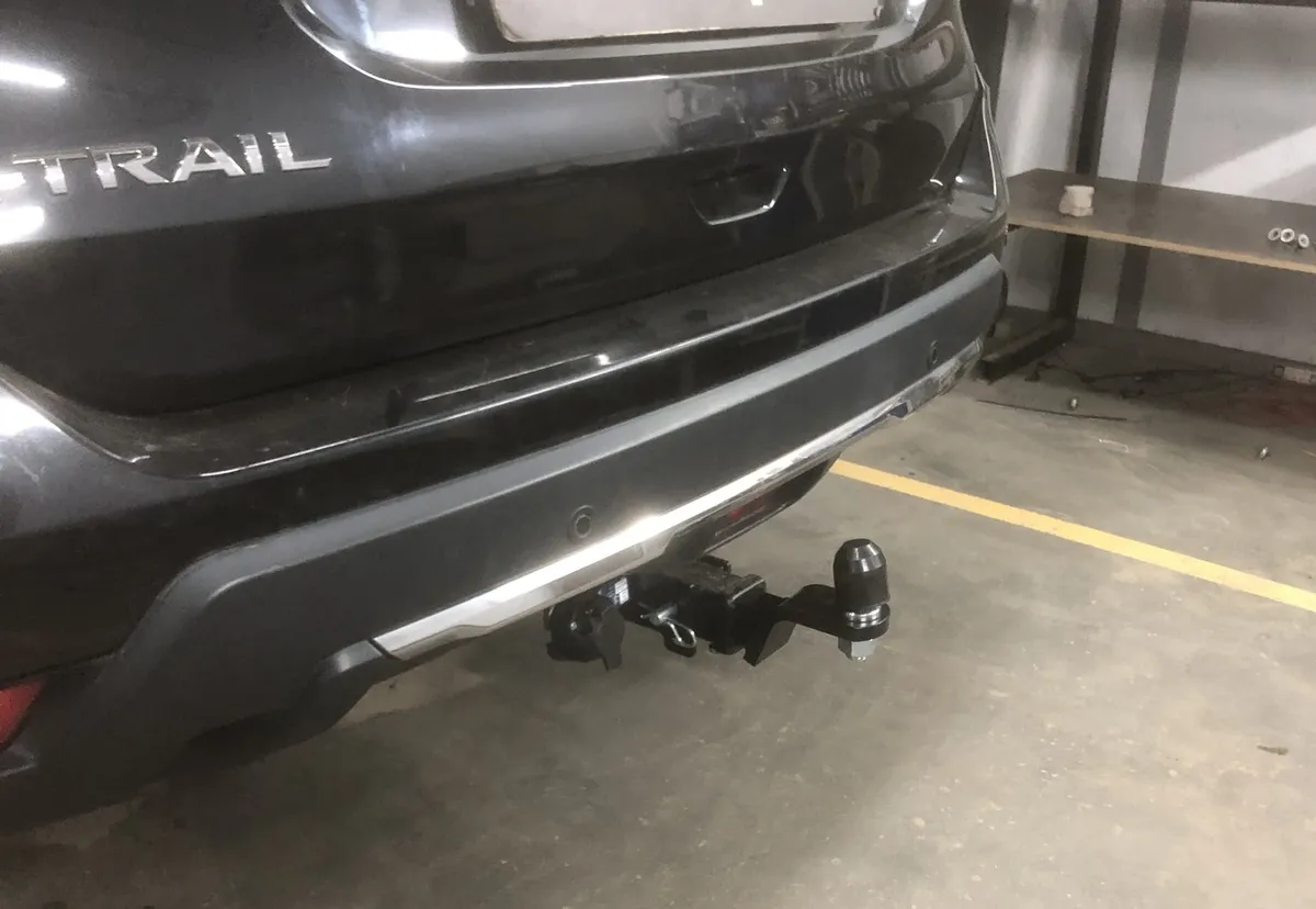 Фаркоп Berg для Nissan X-Trail 2015-2022 F.4113.001 в Набережные Челны Фаркоп Berg для Nissan X-Trail 2015-2022 F.4113.001 в Набережные Челны