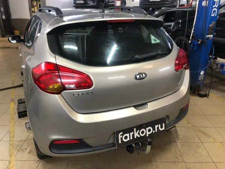 Фаркоп Galia для Kia Ceed (хетчбек) 2012-2018 H086A в Набережные Челны