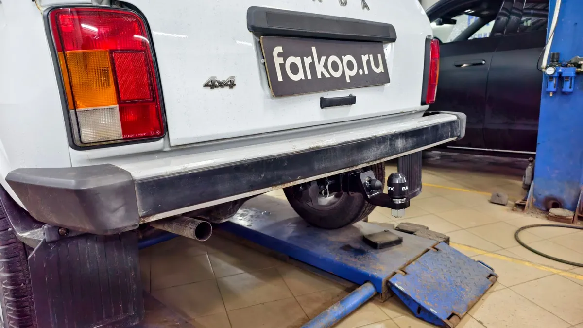Фаркоп TowRus для Lada Niva 1977- 279537 в Набережные Челны Фаркоп TowRus для Lada Niva 1977- 279537 в Набережные Челны