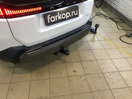 Фаркоп TowRus для Toyota RAV4 2025- 229420 в Набережные Челны